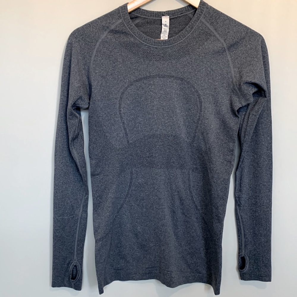 Lululemon long sleeve top